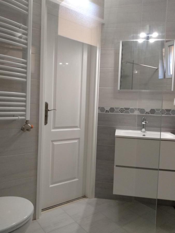 Gesztenye Apartman Makó Buitenkant foto